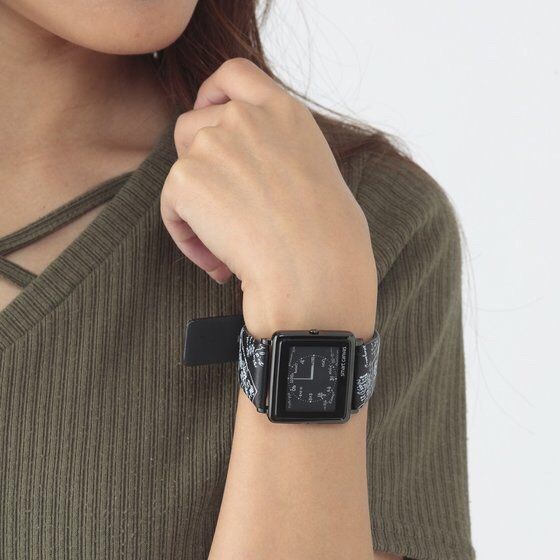 PRE-ORDER : Masked Rider Build & Heisei Masked Rider x EPSON Smart Canvas Watch