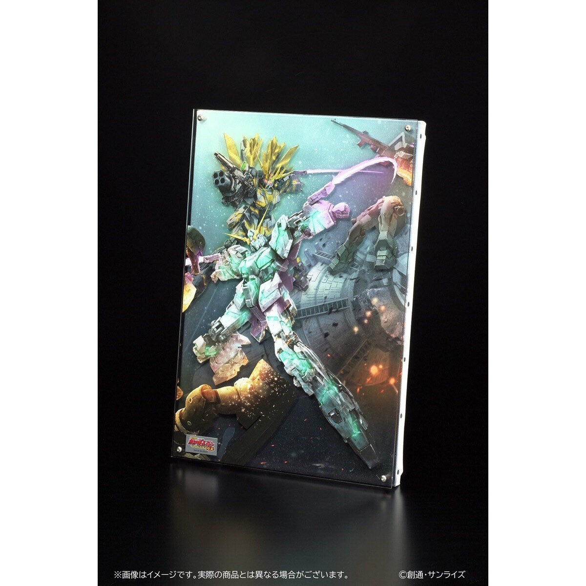 PRE-ORDER : Mobile Suit Gundam UC Layered Graph(R)