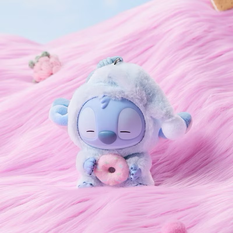 ตุ๊กตาพวงกุญแจ Disney - Lilo & Stitch - Eat Something Before Sleep Series Plush Keychain by Miniso