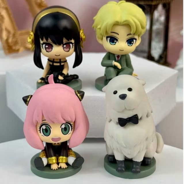 Spy x Family Sitting Series by Eaki