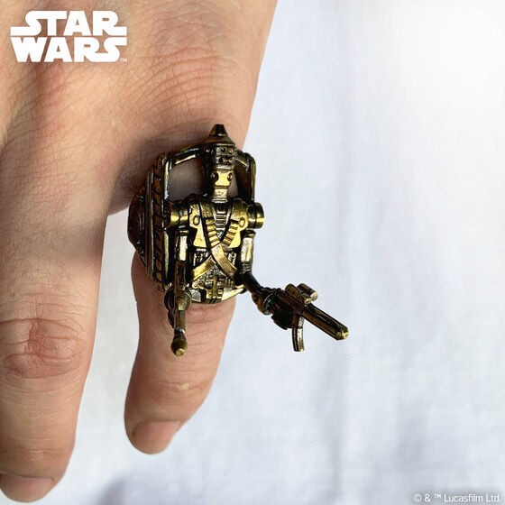 PRE-ORDER : The Mandalorian IG-11 Action Ring
