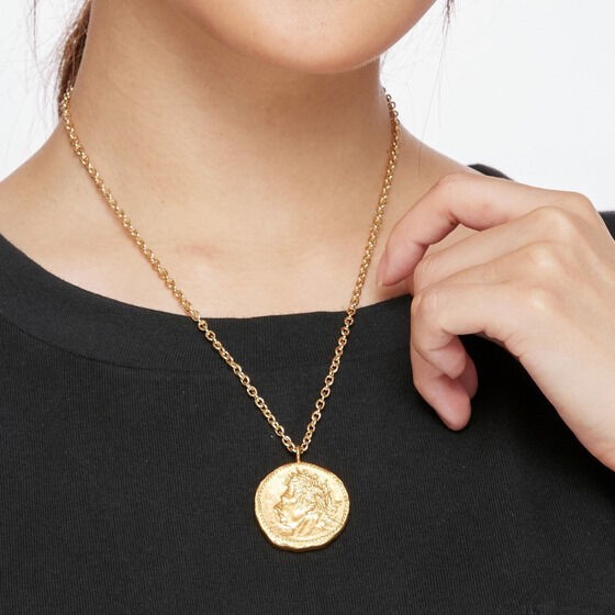 PRE-ORDER : Kamen Rider Geats Coin Bag Charm / Necklace