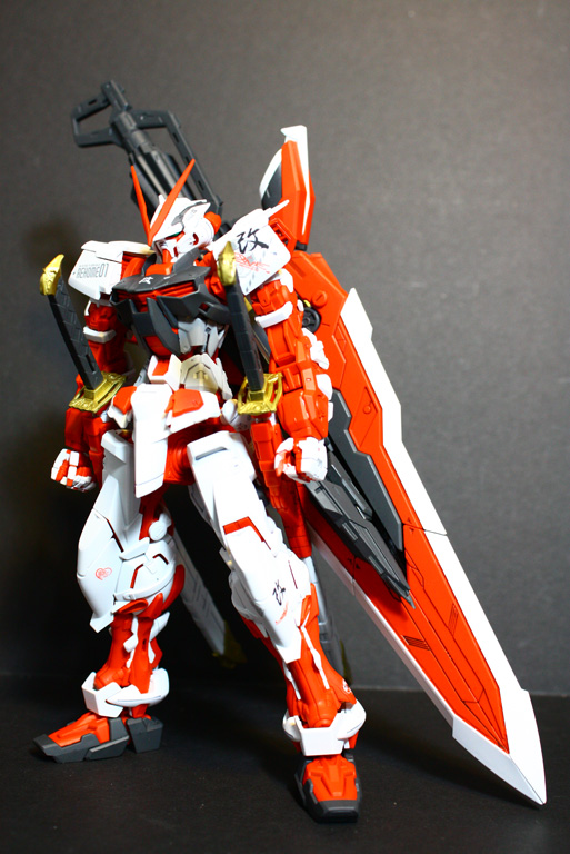MG 1/100 Gundam Astray Red Frame Kai Ver. by Bandai