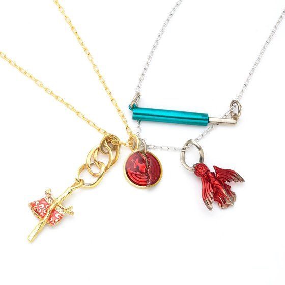 PRE-ORDER : Kamen Rider OOO Necklace Set