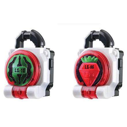 Masked Rider GAIM - Lockseed 03 Kamen Rider Gaim Extend set (แตงโม/สตรอเบอรี่) by Bandai