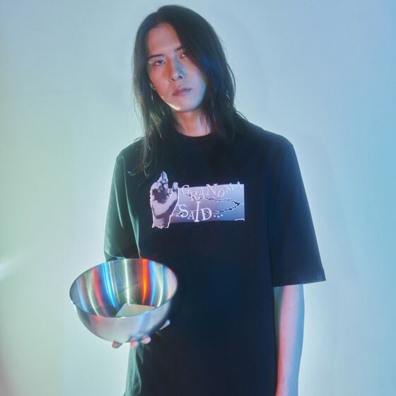 PRE-ORDER : Kamen Rider Kabuto T-shirt | HENSHIN by KAMEN RIDER (2 colors)