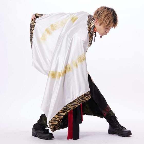 PRE-ORDER : Avataro Sentai Donbrothers h.NAOTO Jiro Momoya Tiger Cylindrical Haori