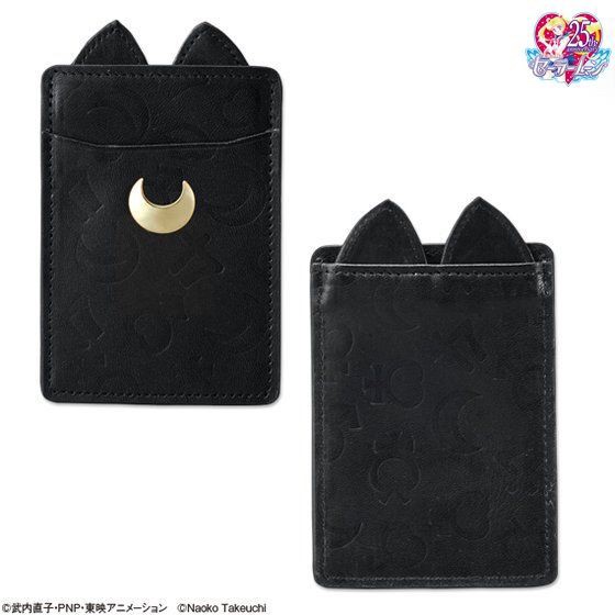PRE-ORDER : Sailor Moon Luna Leather Pass Case