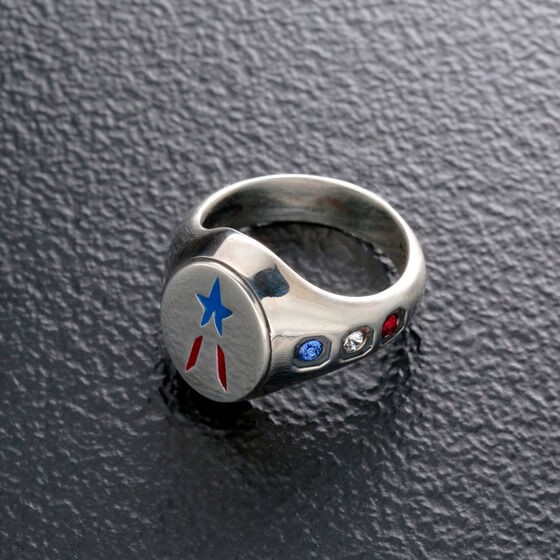 PRE-ORDER : Shin Ultraman Velvet Lounge Ring
