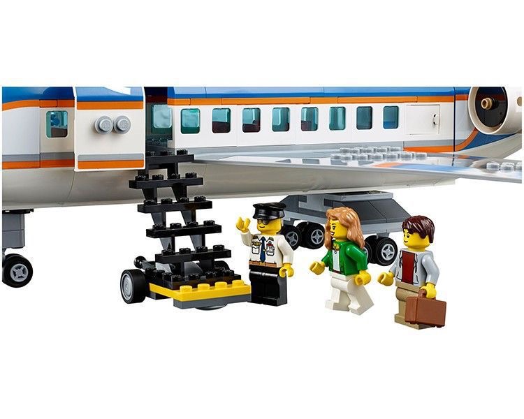 0104 Airport Passenger Terminal 718 pcs
