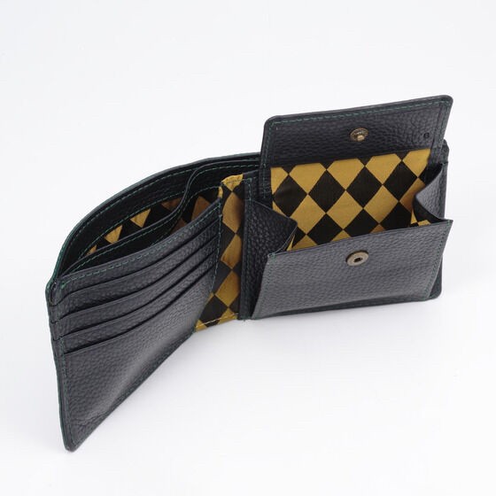 PRE-ORDER : Kyoryu Sentai Zyuranger Genuine Leather Bi-fold Wallet (2 types in total)