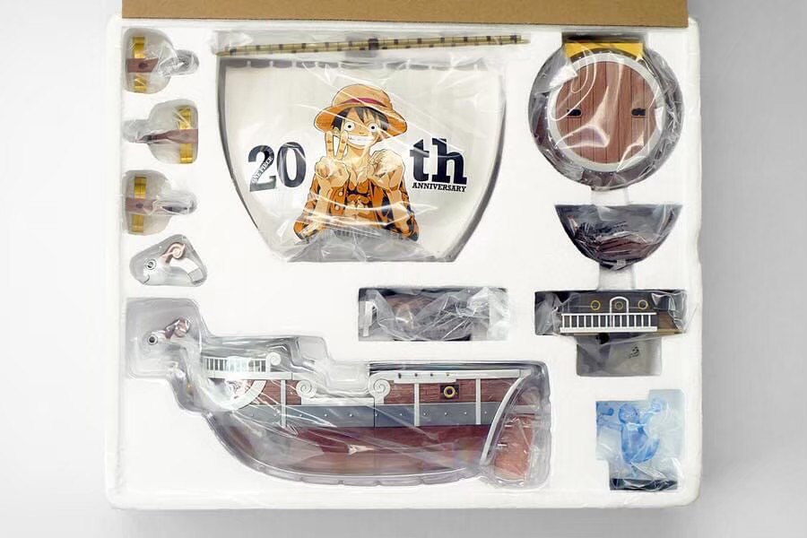 CHOGOKIN GOING MERRY -ONE PIECE 20TH ANNIVERSARY PREMIUM COLOR VER.- by Bandai (มือ1 แกะเชค มีตำหนิระเบียงหักจากโรงงาน)