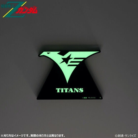 PRE-ORDER : Mobile Suit Z Gundam Glowing Acrylic Stand