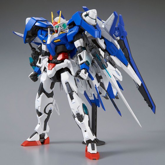 MG 1/100 00 XN Raiser Gundam by Premium Bandai