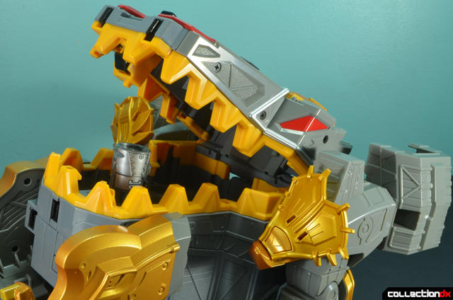 Zyuden Sentai Kyoryuger DX Gigant Buragi-oh by Bandai
