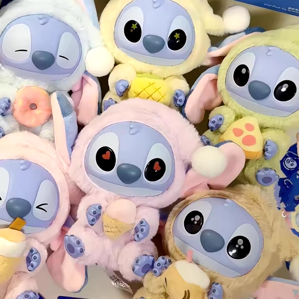 ตุ๊กตาพวงกุญแจ Disney - Lilo & Stitch - Eat Something Before Sleep Series Plush Keychain by Miniso
