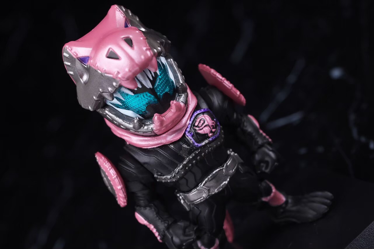 (No.132) Kamen Rider Vice Rex Genome