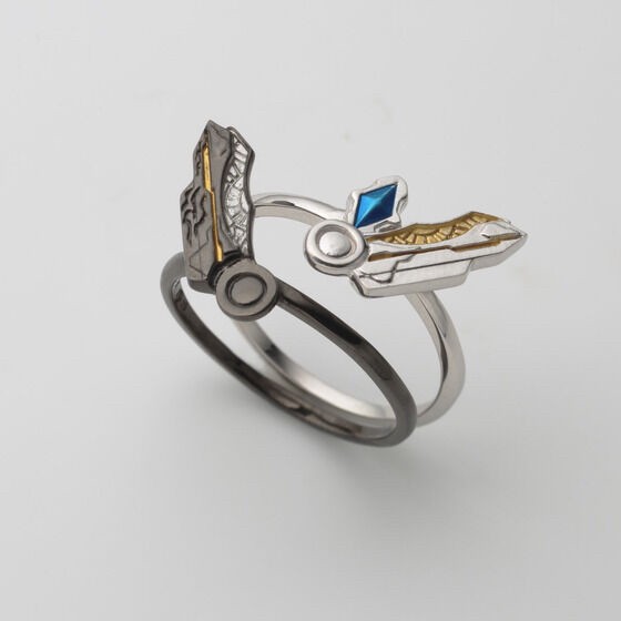 PRE-ORDER : Ultraman Trigger Guts Sparklence & Black Sparklence Silver925 Ring Set