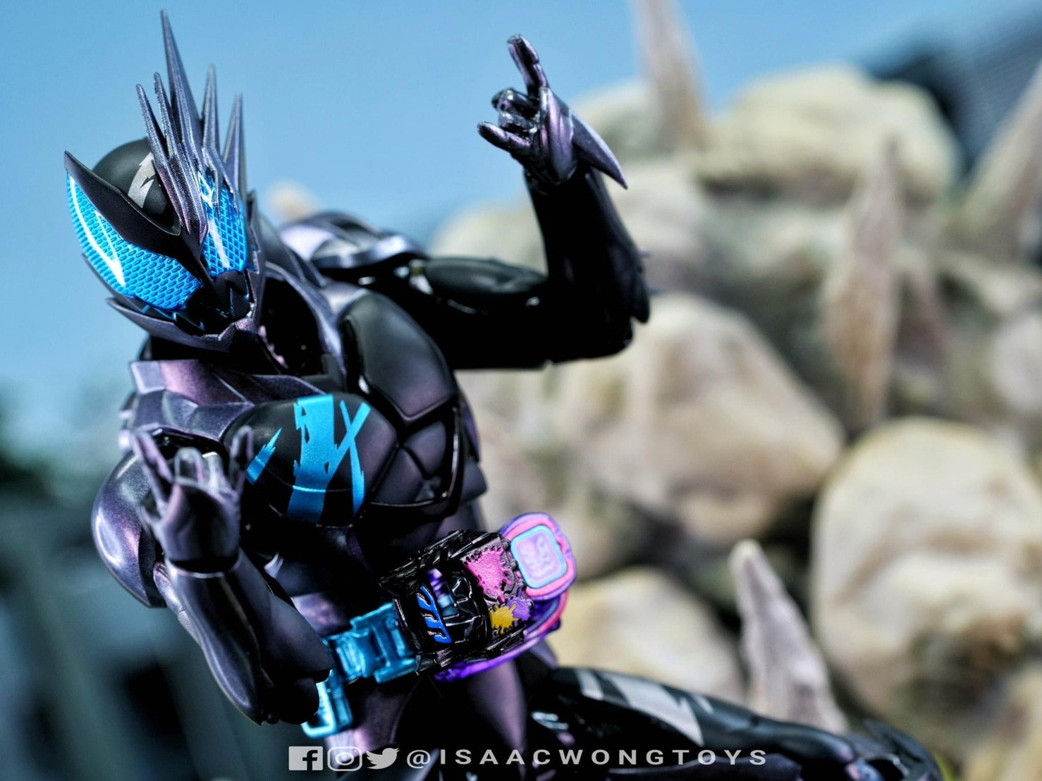 Masked Rider Revice - [TAMASHII NATION 2022] - S.H.Figuarts Kamen Rider Jack Revice by Premium Bandai (Lot JP มีกล่องน้ำตาล)