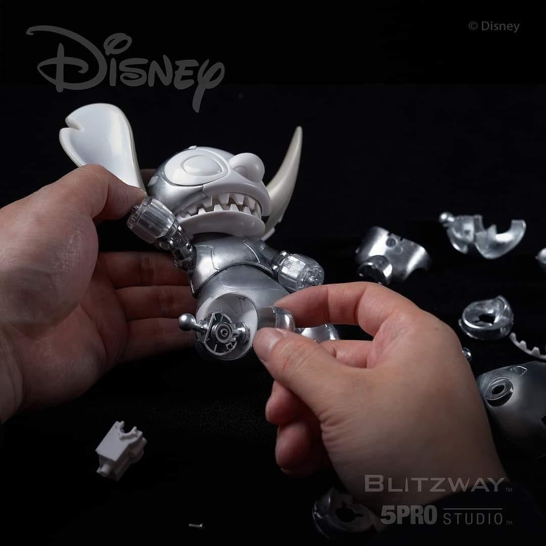 CARBOTIX Disney Characters Series Mickey Mouse / Donald Duck / Stitch by Blitzway x 5Pro Studio