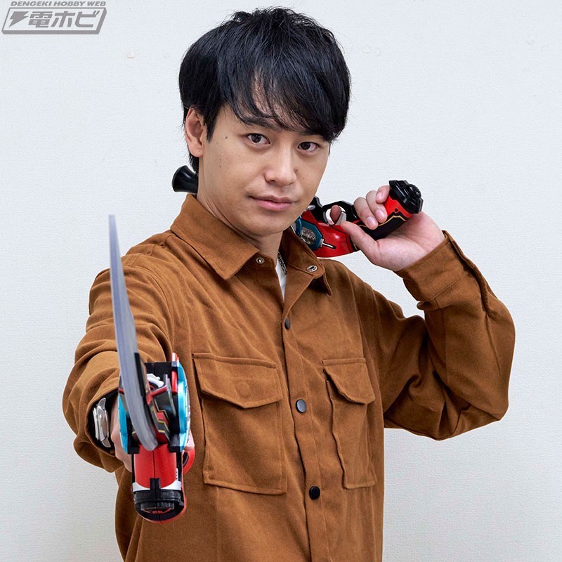 Kaizoku Sentai Gokaiger - Gokai Saber & Gokai Gun -Memorial Edition- by Premium Bandai (Limited มีกล่องน้ำตาล)