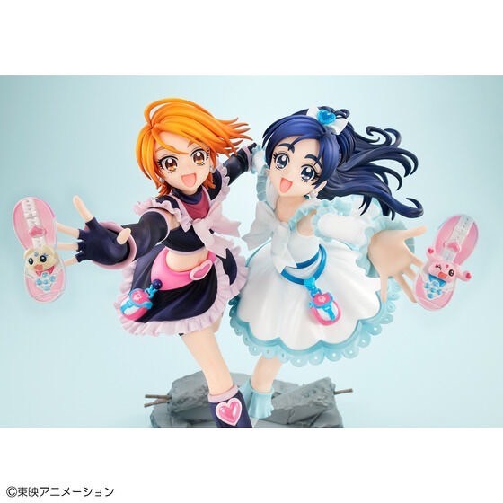 PRE-ORDER : Lucrea (Futari wa Pretty Cure) Cure Black & Cure White