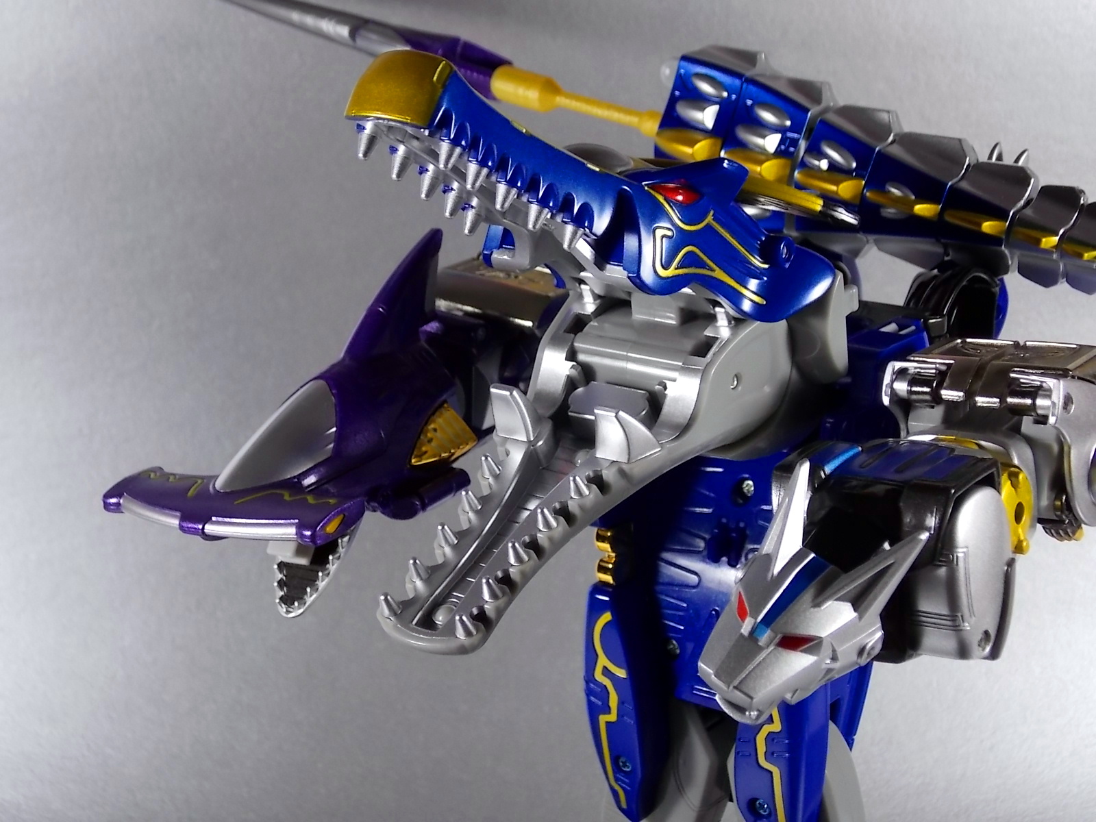 Hyakujuu Sentai Gaoranger - DX Gao Hunter Blue Moon Ver by Bandai