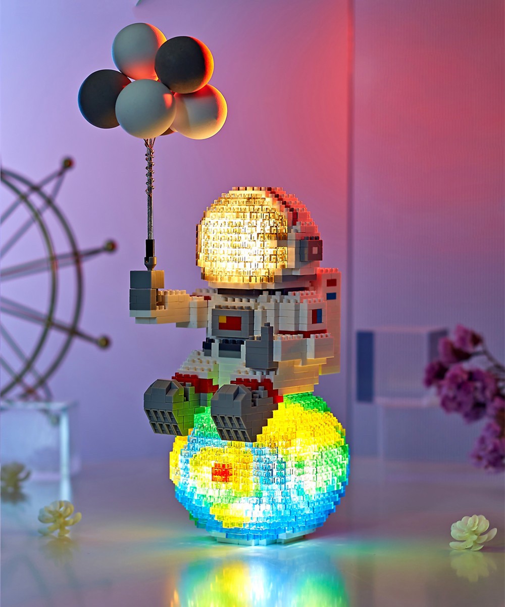 Yapin 6906 Astronaut 1368pcs ชุดนักบินอวกาศมีไฟ