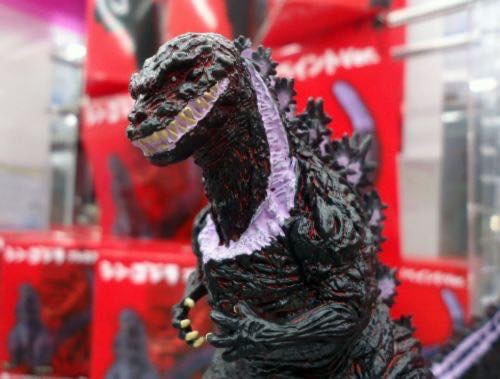 Shin Godzilla Resurgence Premium Figure by SEGA (purple fin)