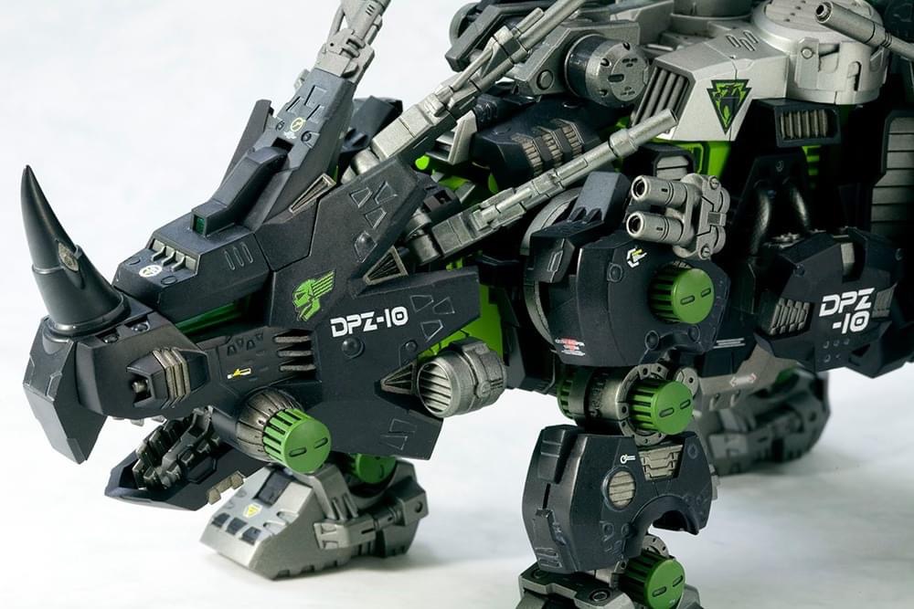 Pre-order : 1/72 Zoids: DPZ-10 Dark Horn Marking Plus Ver. Plastic Model Kit by Kotobukiya