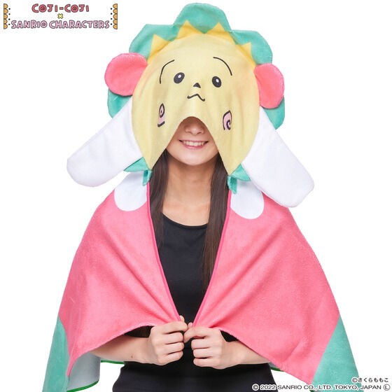 PRE-ORDER : Coji-Coji x Sanrio Characters Narikiri Hooded Towel (2 types in total)