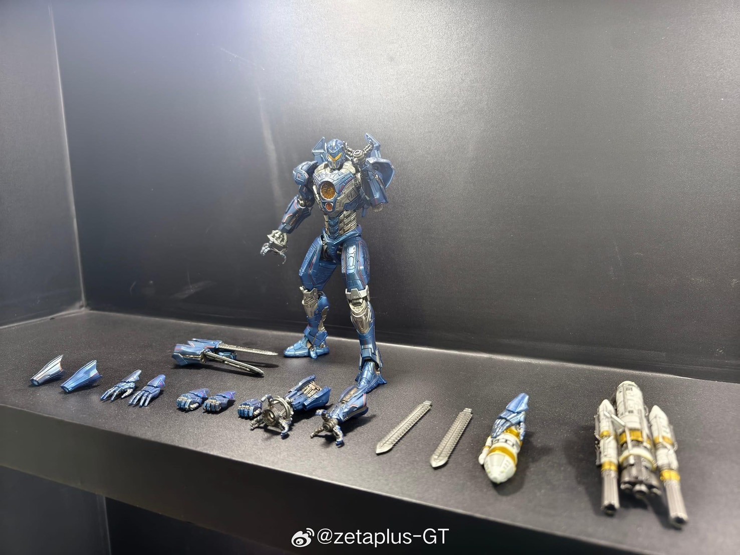 Pre-order : Pacific Rim Uprising Gipsy Avenger Action Figure by Lingjihun
