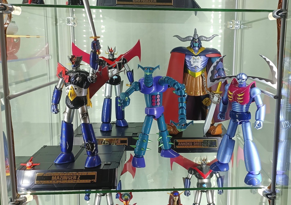 Soul of Chogokin - Mechanical Beasts GX-25R Garada K7 & GX-26R Doublas M2 by Bandai