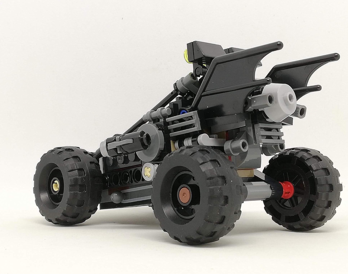 Lepin 07094 The Bat-Dune Buggy 222pcs