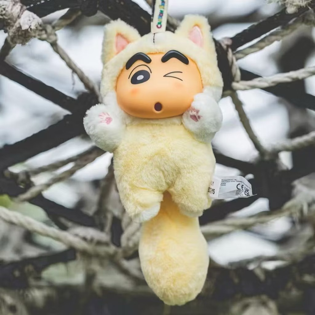ตุ๊กตาพวงกุญแจ Crayon Shinchan Big Tail Series Plush Pendant Keychain by 52Toys