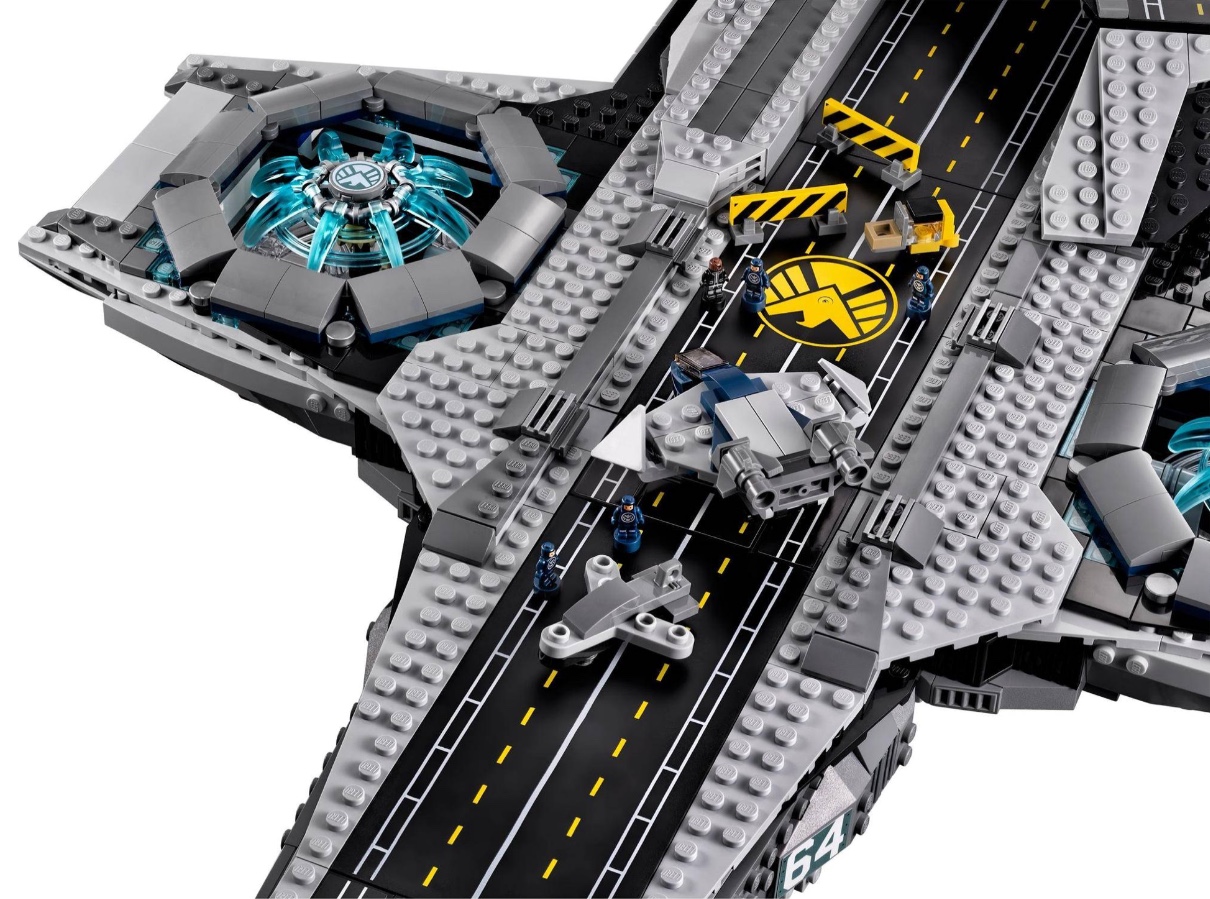 Sembo SY911 The SHIELD Helicarrier 4288pcs