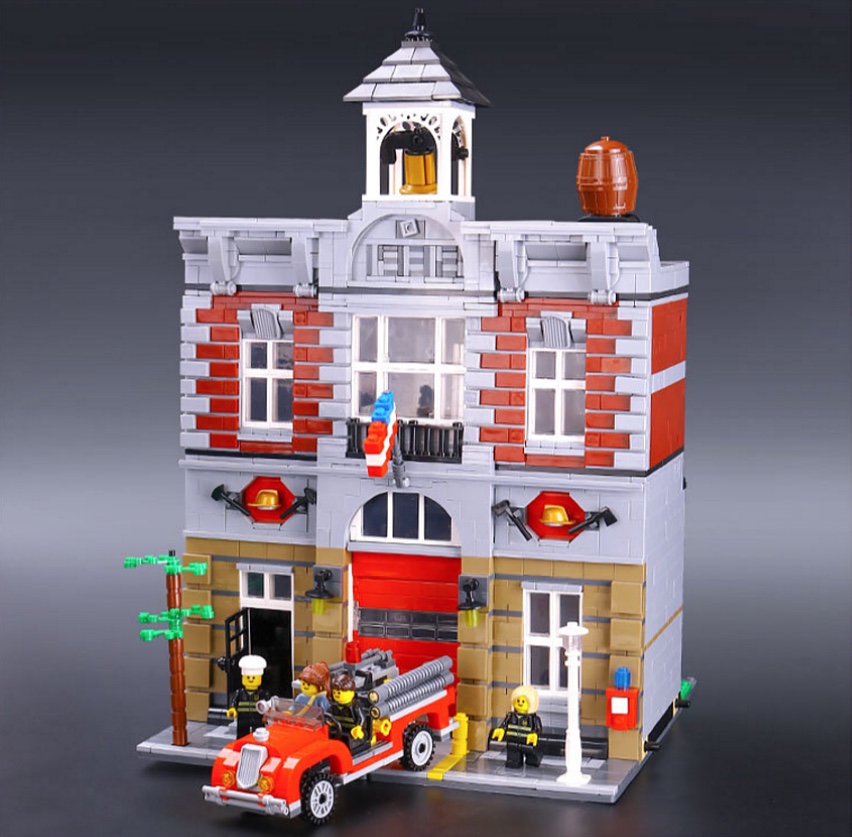 Lepin 15004 Fire Brigade 2313pcs