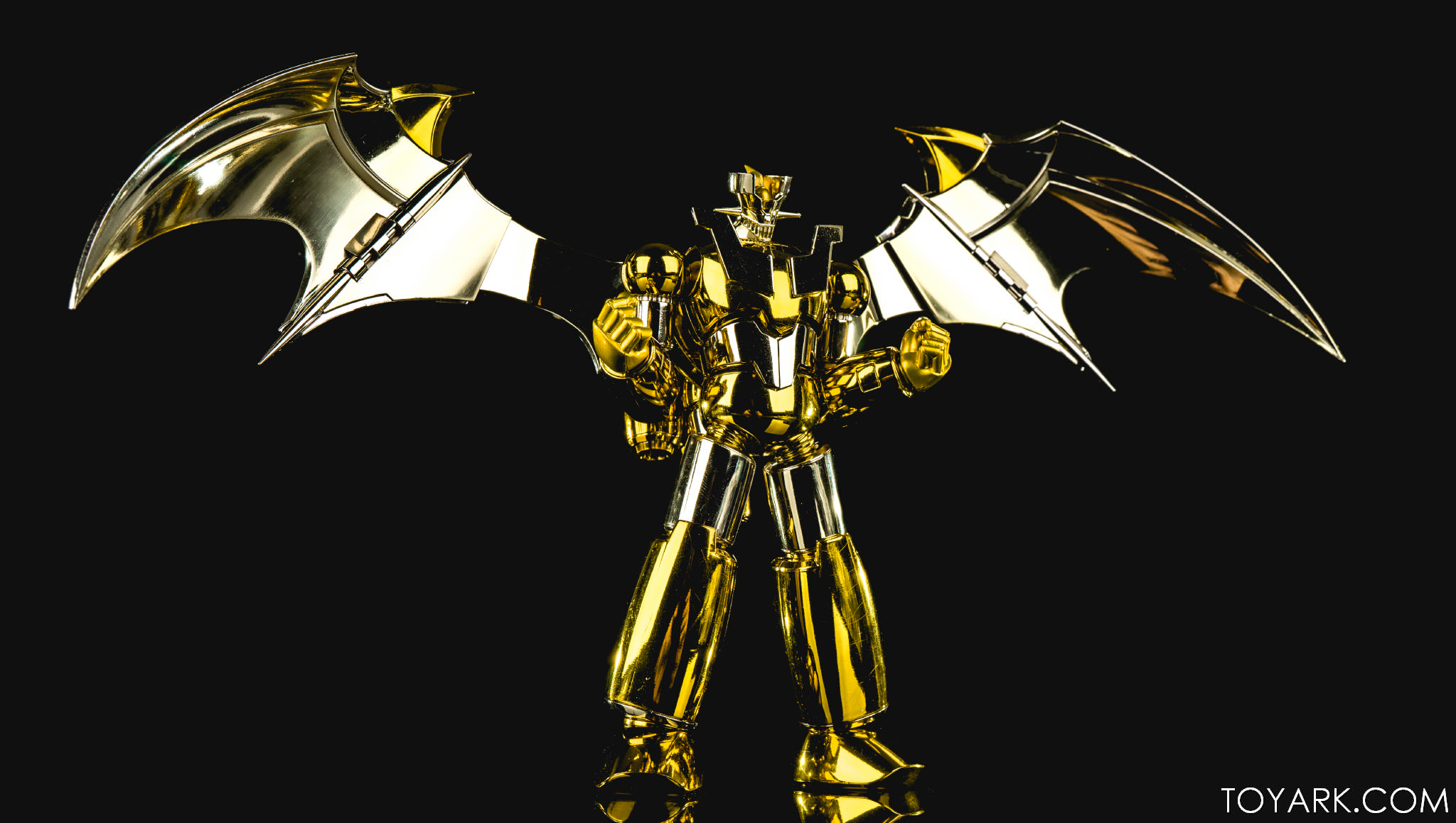 Super Robot Chogokin Shin Mazinger Z Gold Ver. Tamashii Nations 10th Anniversary World Tour Exclusive by Bandai