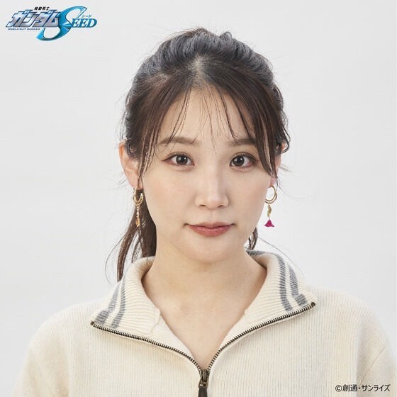 PRE-ORDER : Mobile Suit Gundam SEED Lacus/Cagalli Motif Ear Accessories