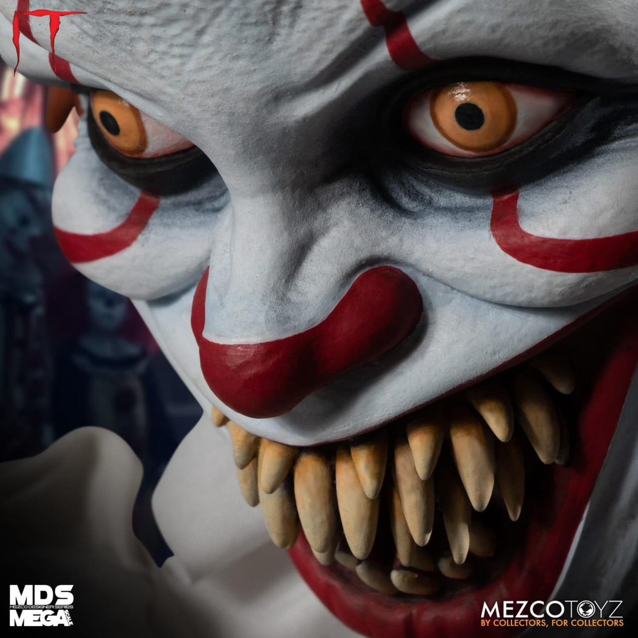 Pre-order : MDS MEGA SCALE IT: TALKING SINISTER PENNYWISE BY MEZCO TOYZ
