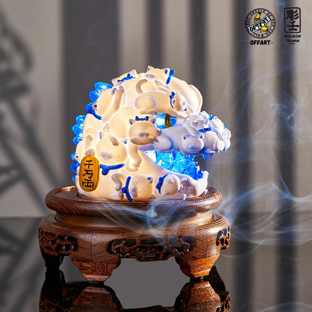 Pre-order : Red Flame Hundred Cats Porcelain / Enamel Red Mini Bust PVC Figure by OFFART x Horiren
