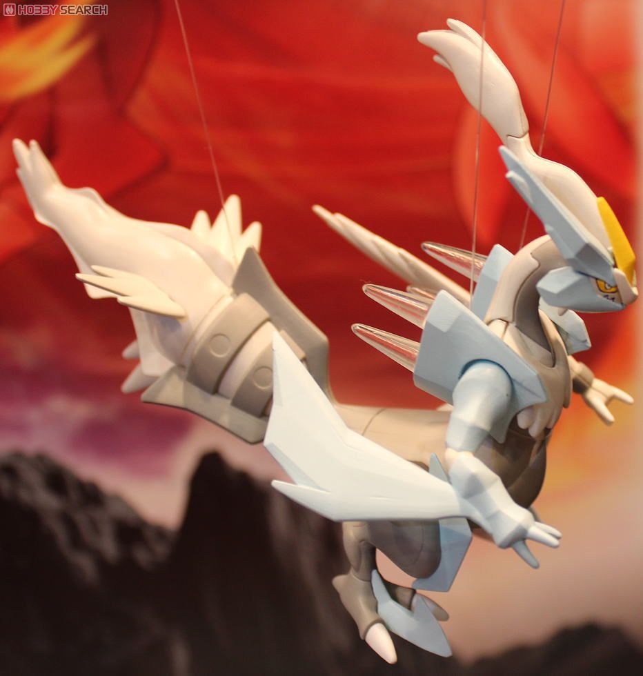 Pokemon Plastic Model Collection No.28 White Kyurem by Bandai