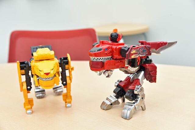 Kikai Sentai Zenkaiger - DX METAL APPEND Zenkaioh JuraGaon by Bandai