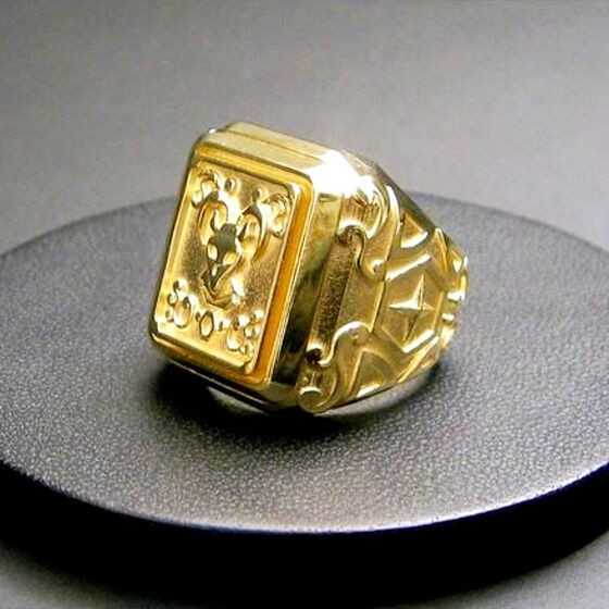 PRE-ORDER : Saint Seiya Gold Cloth Box Design Silver925 Ring