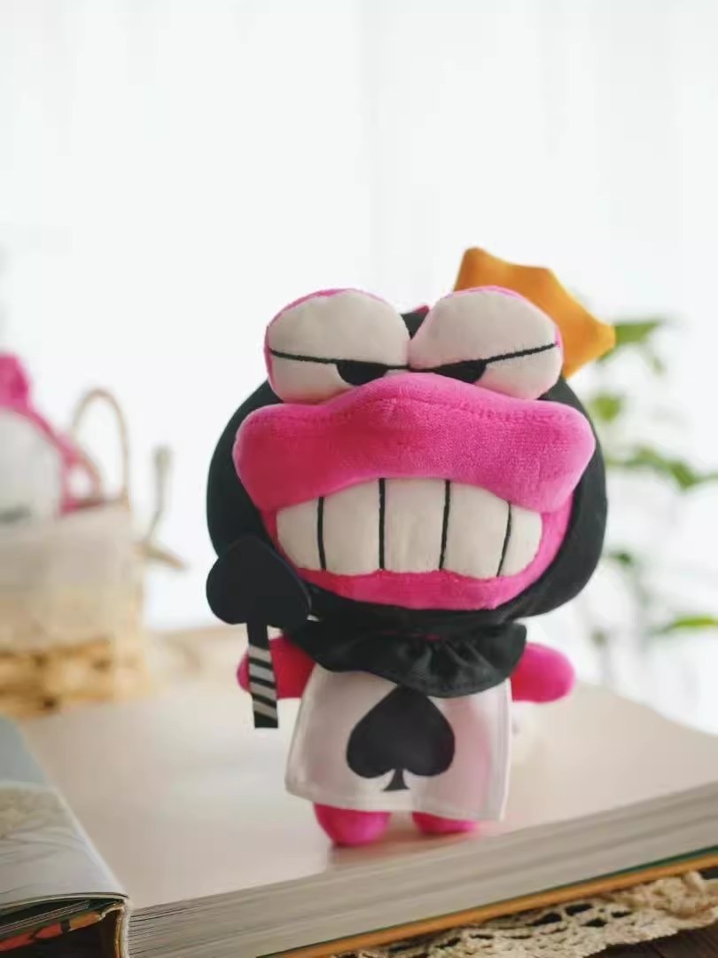 ตุ๊กตาพวงกุญแจ Crayon Shinchan x Alice in Wonderland Series Plush Keychain by LDCX