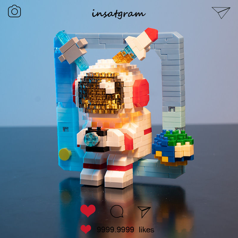 Lele brother W 2204-2207 Astronaut Spaceman Travel (มีไฟ)