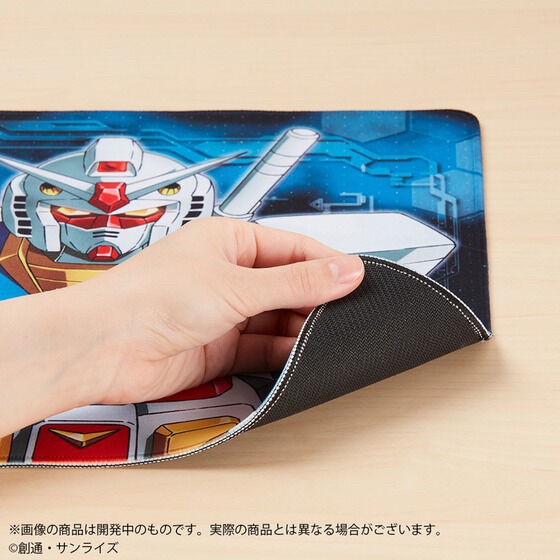 PRE-ORDER : Gundam Series Desk Mat (4 types in total)