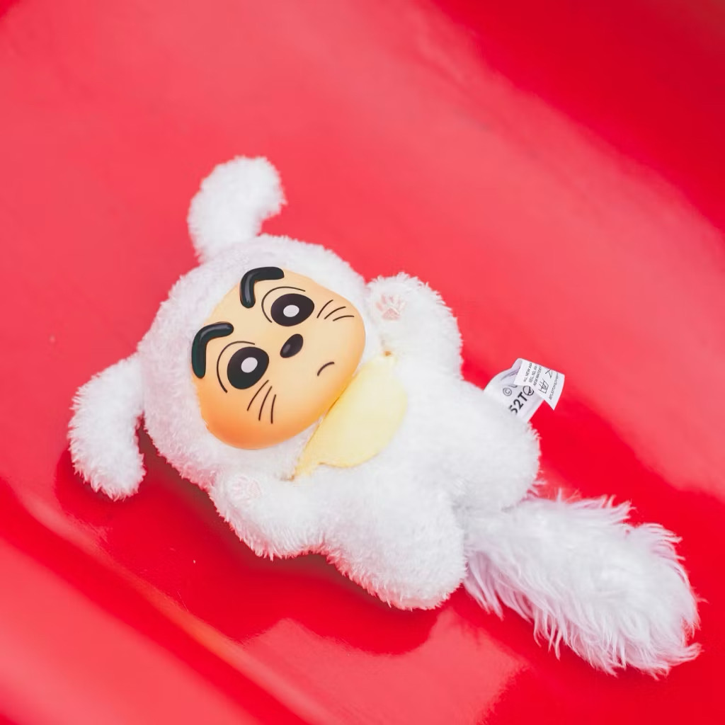 ตุ๊กตาพวงกุญแจ Crayon Shinchan Big Tail Series Plush Pendant Keychain by 52Toys