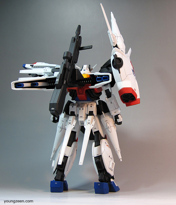 1/100 LN-ZGMF-X13A Nix Providence Gundam by Bandai