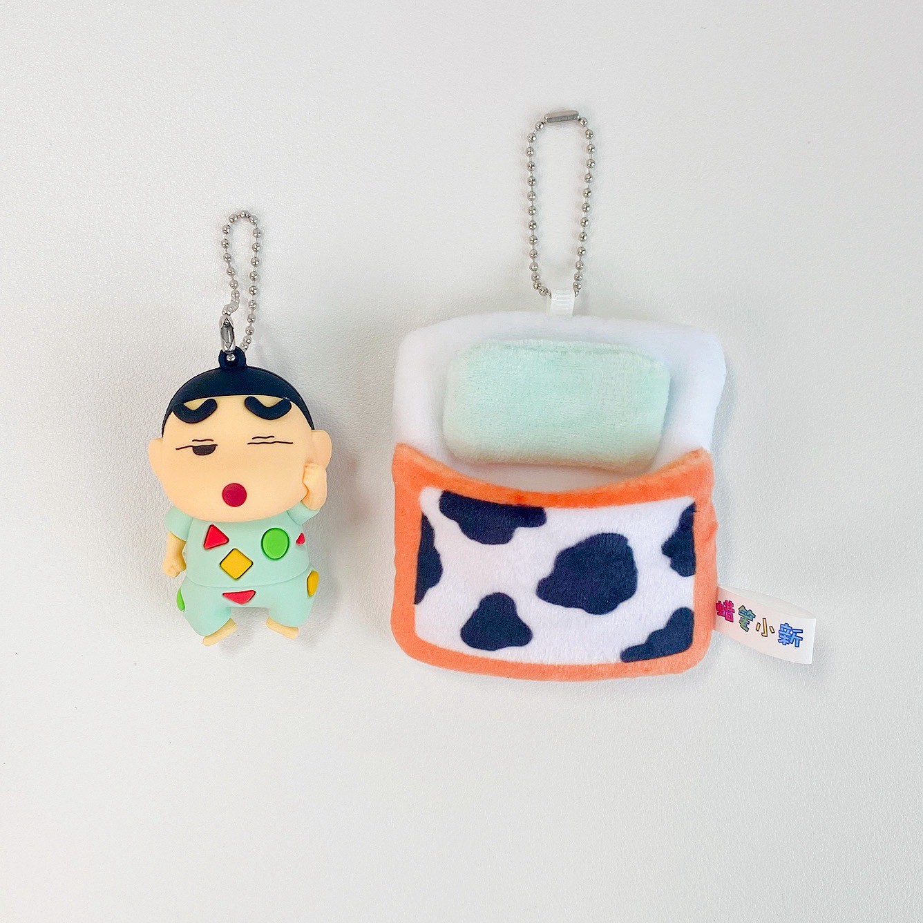 พวงกุญแจ ชินจัง ลิขสิทธิ์แท้ Crayon Shinchan Sleep Quilt Plush Pendant keychain by Shanghai Futabasha